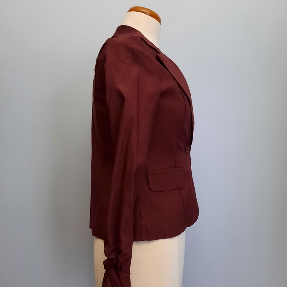 Red blazer - Picture 5 of 6